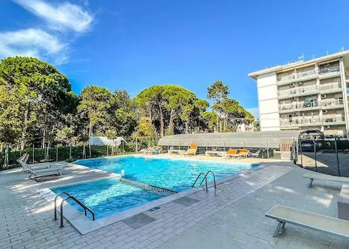 Airy With Balcony-beahost * بيبيوني